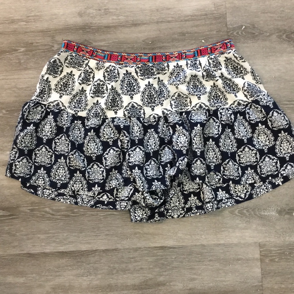 Boho Patterned Shorts Flowy Fit Size Small
